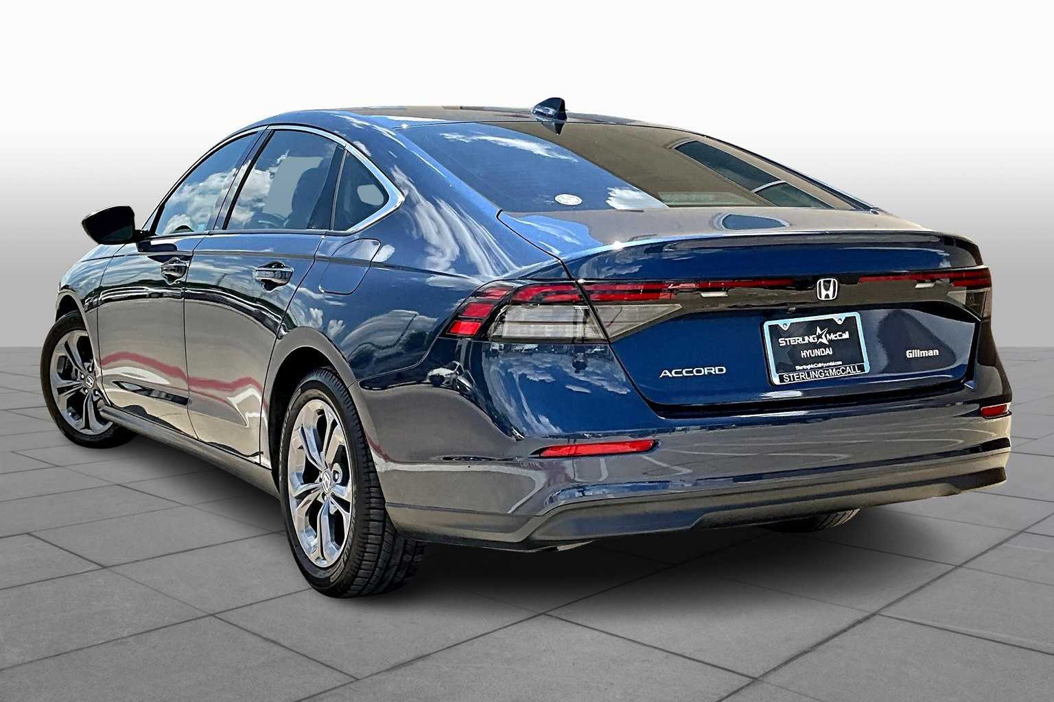 2023 Honda Accord EX photo 10