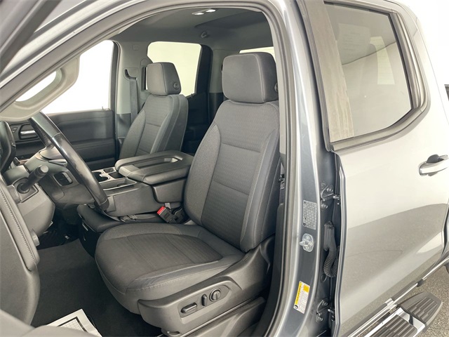 2019 Chevrolet Silverado 1500 LT photo 32