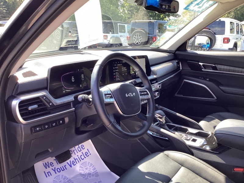 2024 Kia Telluride EX photo 26