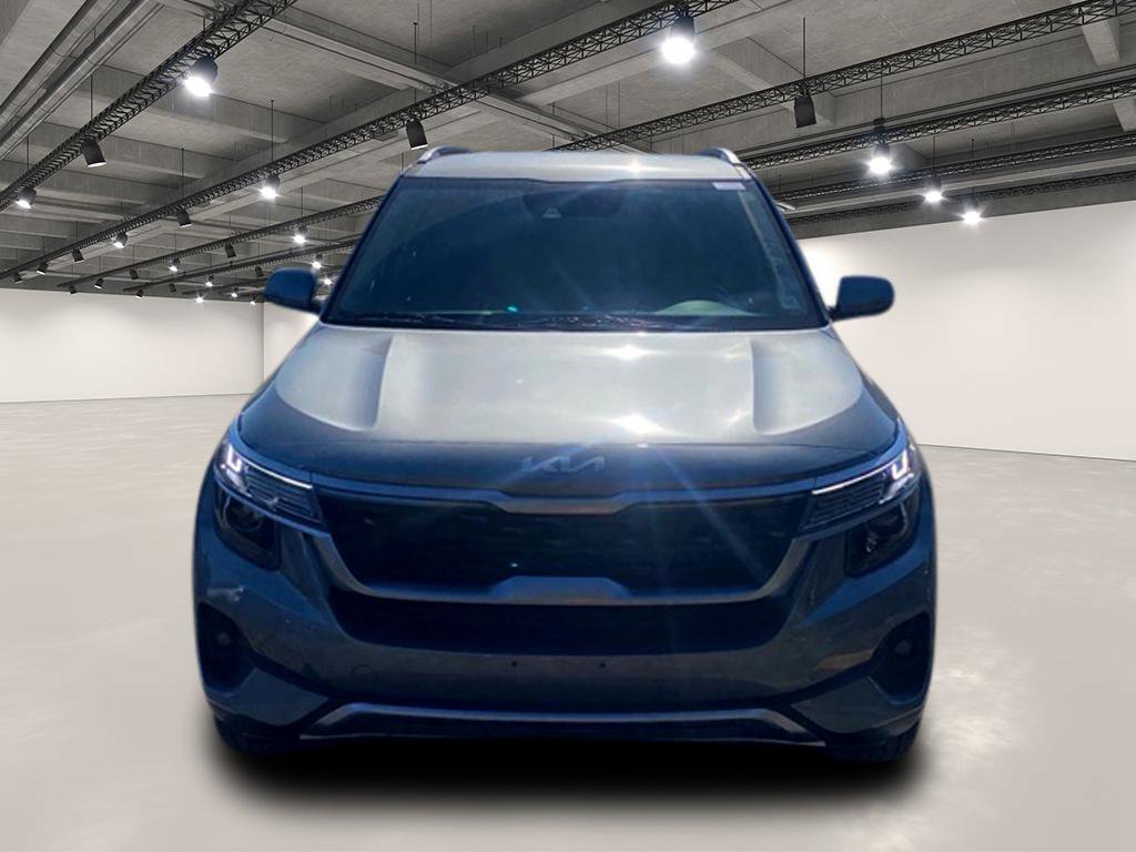 2023 Kia Seltos S photo 2
