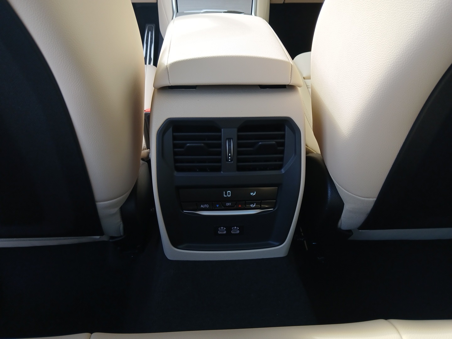 2025 Bmw 330i photo 16