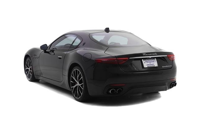 2024 Maserati Granturismo Modena photo 6