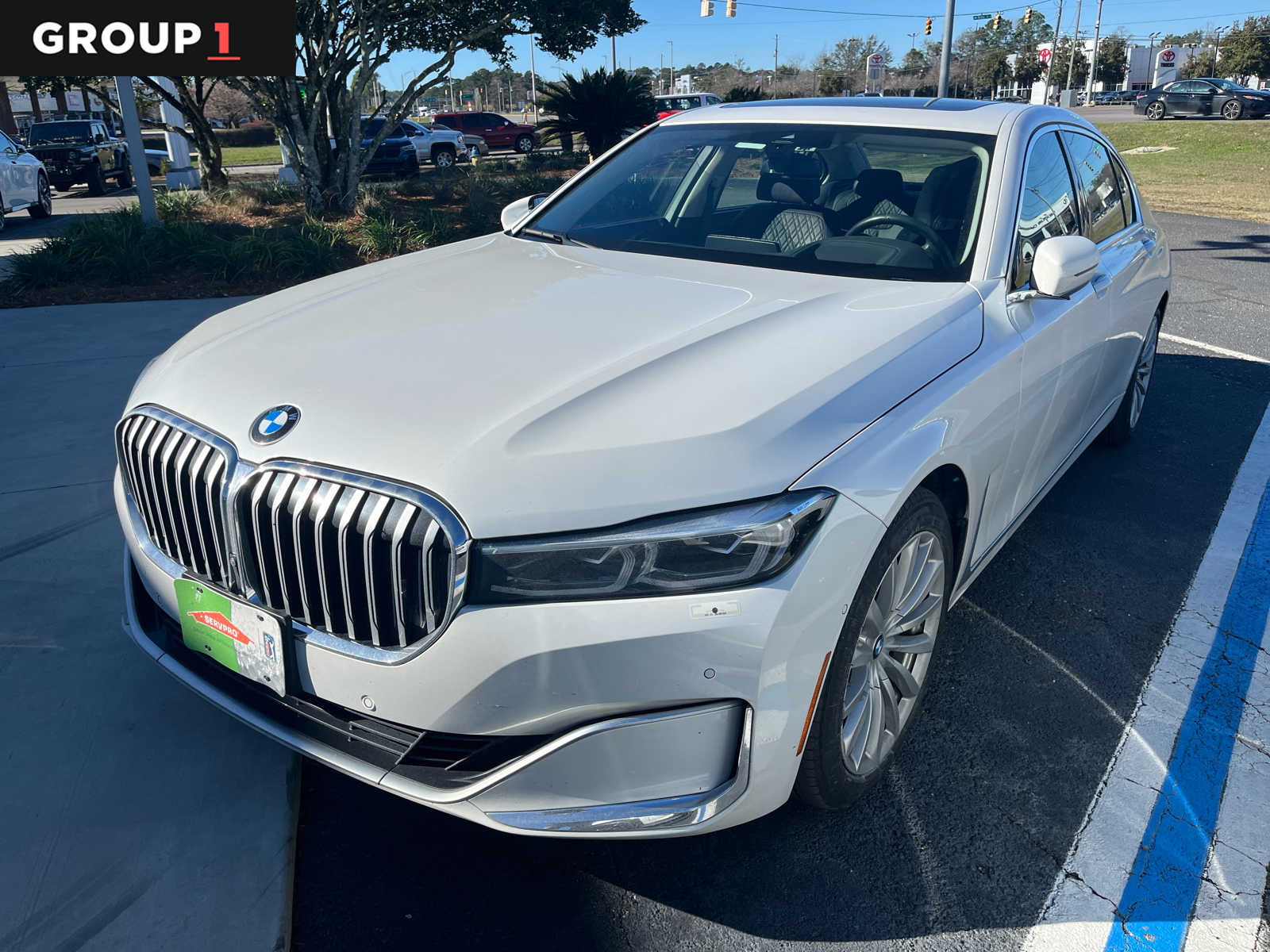 2020 BMW 7 Series 740i's photo