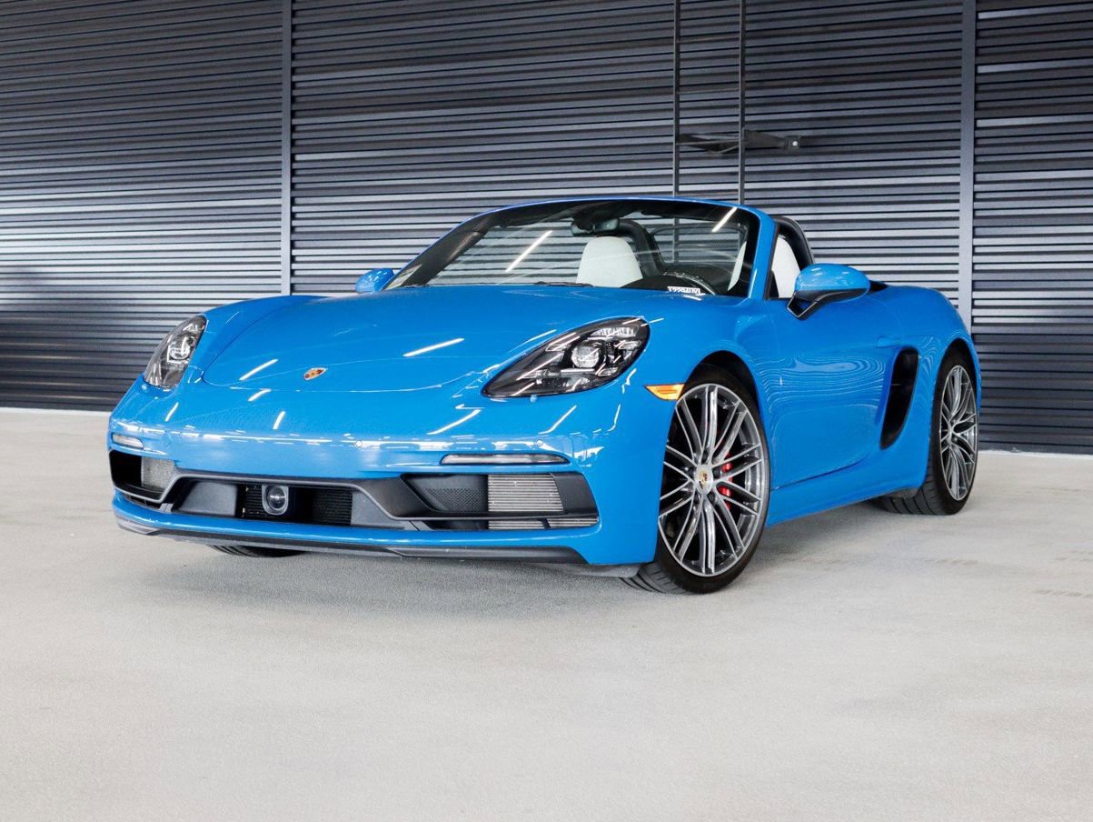 2025 Porsche 718 GTS's photo
