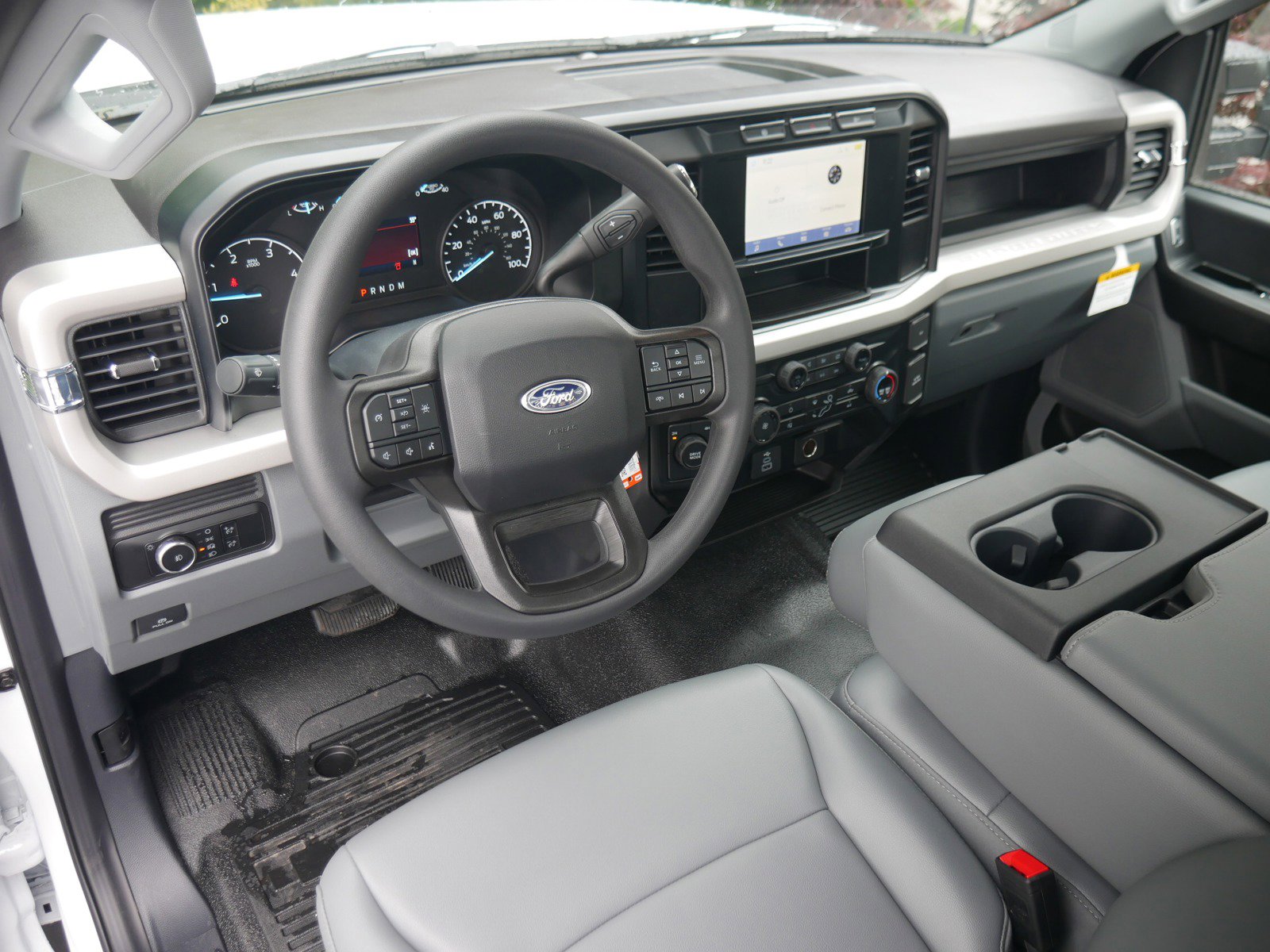 2024 Ford F-550 XL photo 3