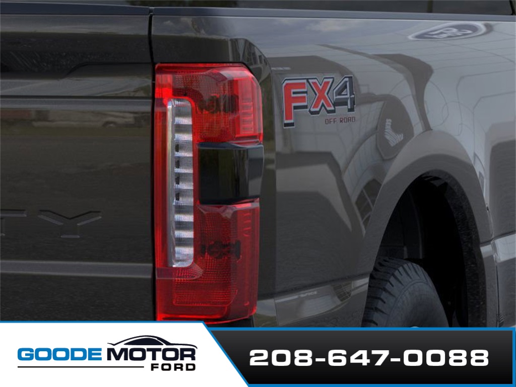 2025 Ford F-350 Lariat photo 19