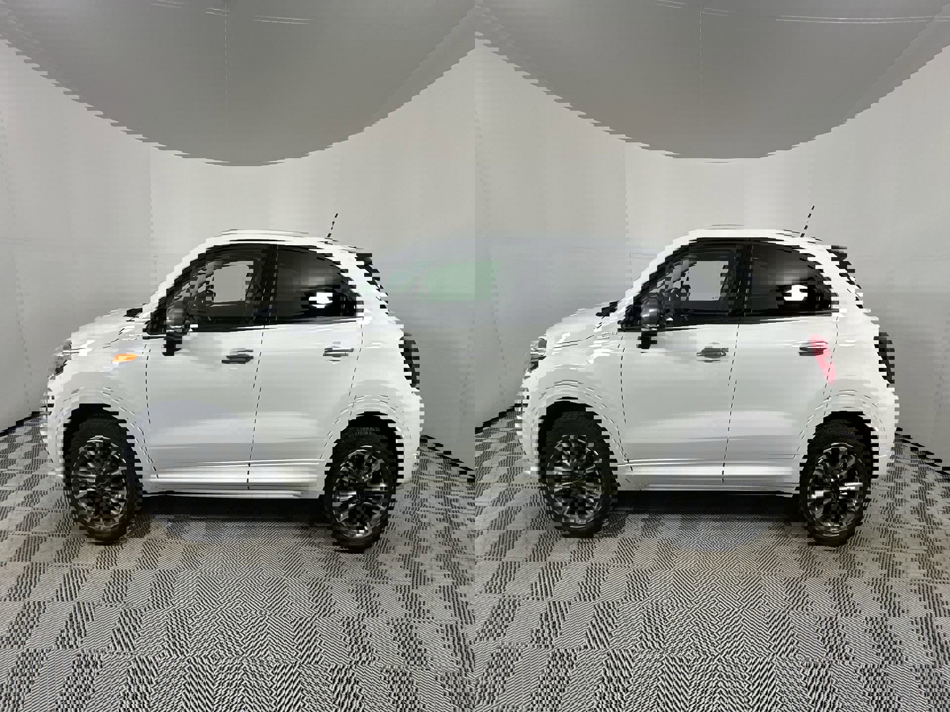 2023 Fiat 500X Sport photo 5