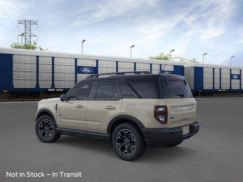 2025 Ford Bronco Sport Outer Banks photo 4