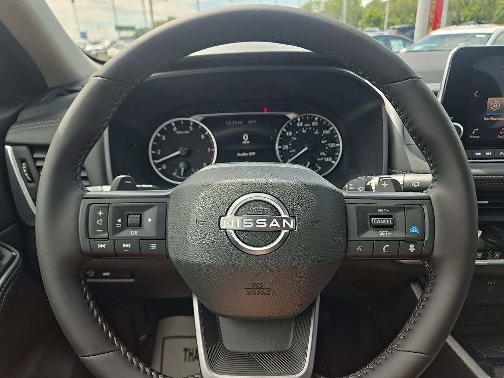 2026 Nissan Rogue SV photo 15