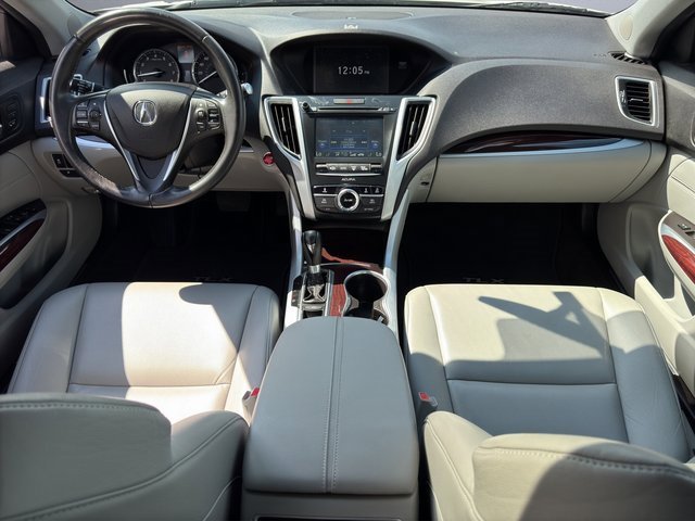2017 Acura TLX 2.4L Base photo 19