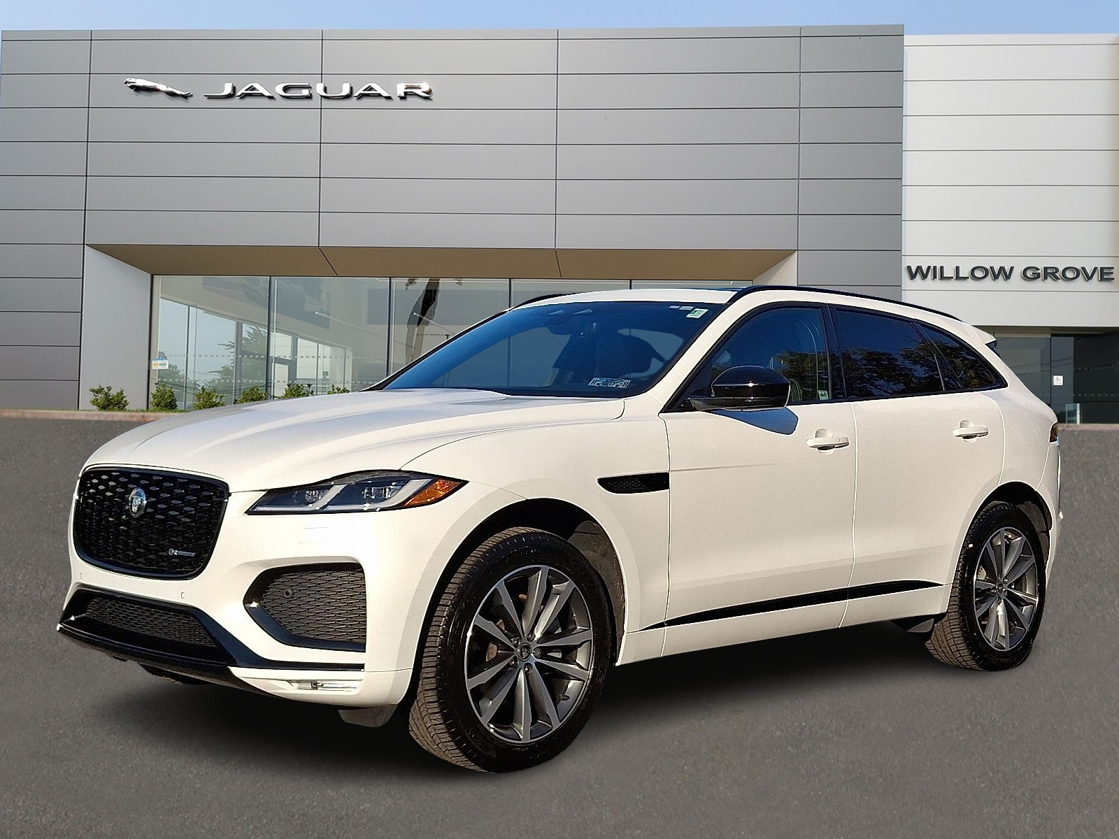 Certified Pre-Owned 2025 Jaguar F-PACE R-Dynamic S P250 AWD