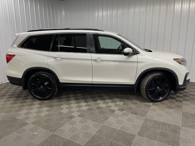 2022 Honda Pilot Special Edition photo 2