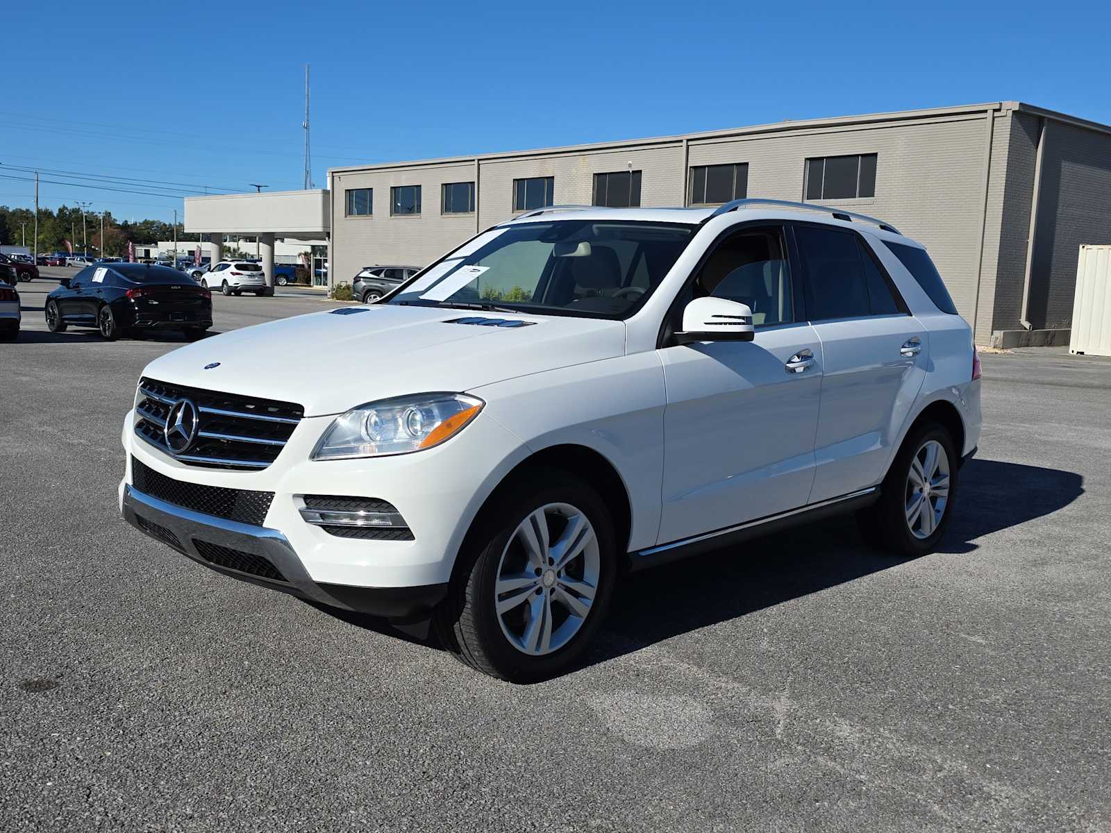 2014 Mercedes Benz ML 350 4MATIC photo 3