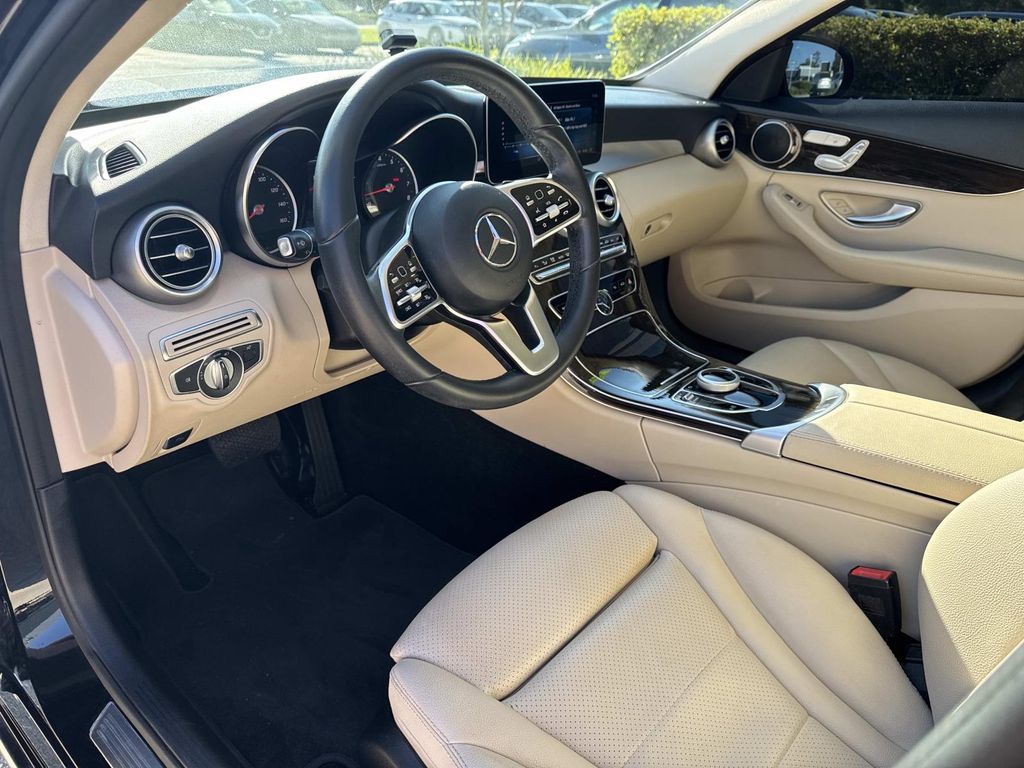2020 Mercedes Benz C 300 photo 11