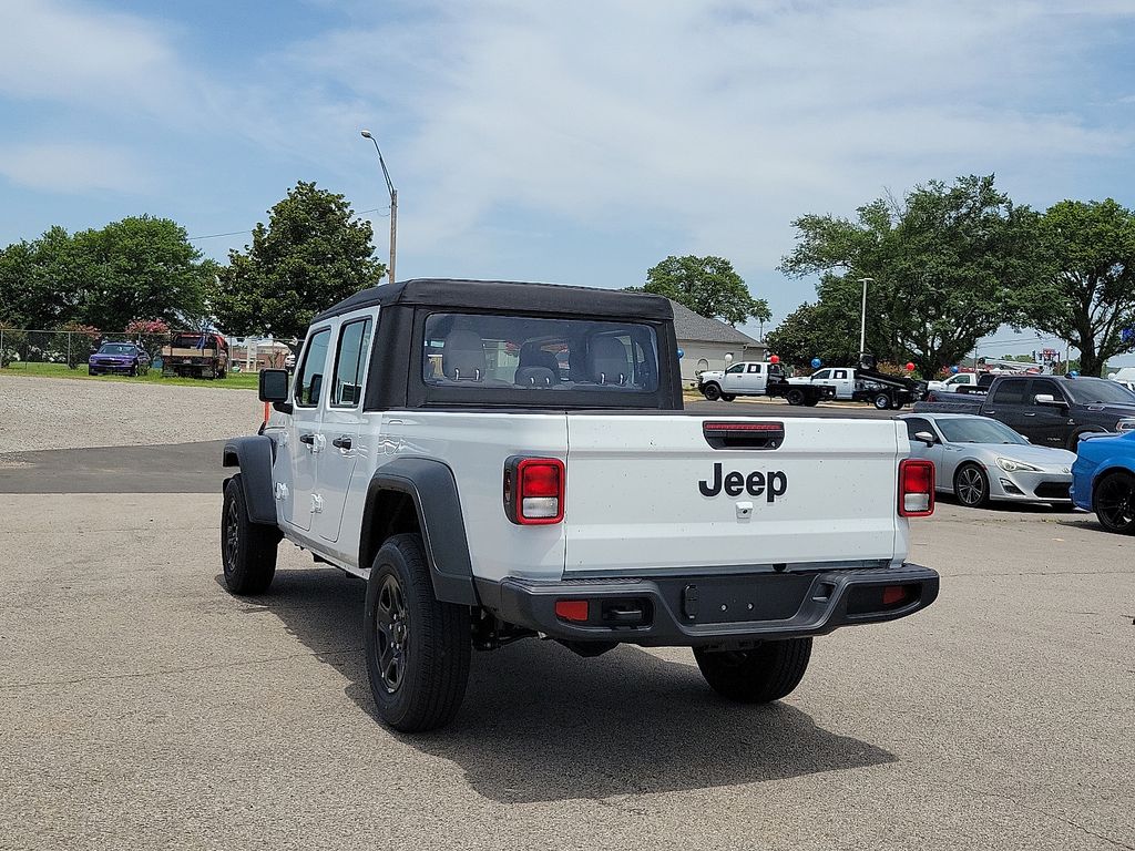 2025 Jeep Gladiator Sport photo 4