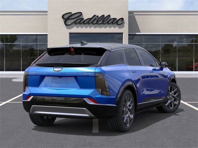 2025 Cadillac Optiq Luxury photo 3