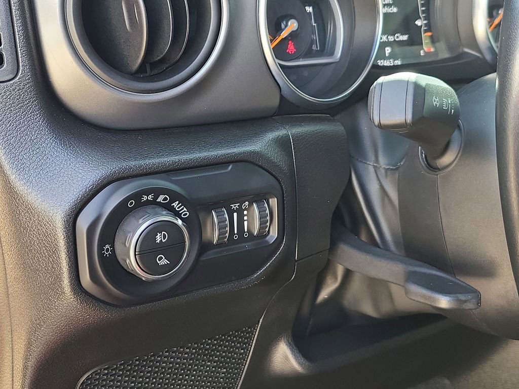 2022 Jeep Gladiator Willys photo 16