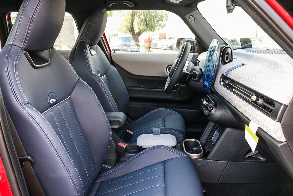 2026 Mini Cooper 4 Door Hardtop Signature photo 14