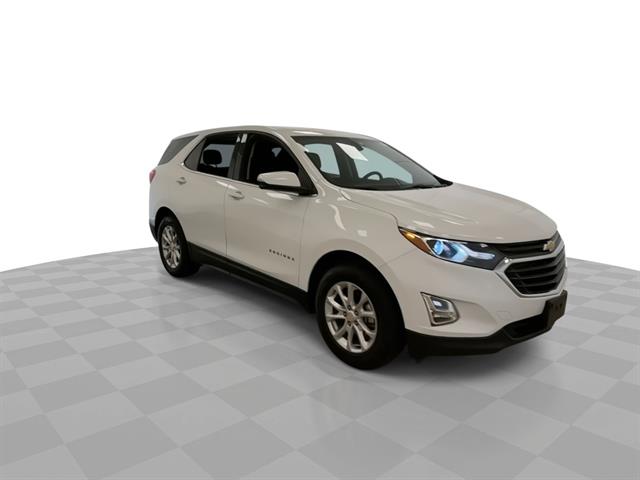 2018 Chevrolet Equinox LT photo 3