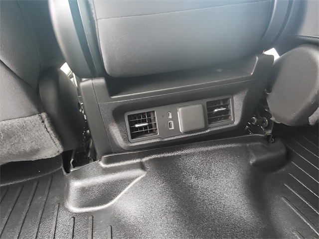2023 Chevrolet Silverado 1500 LT photo 34