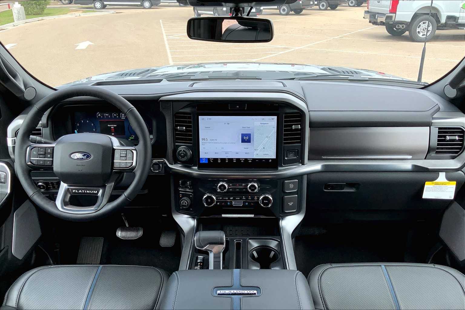 2025 Ford F-150 Platinum photo 4