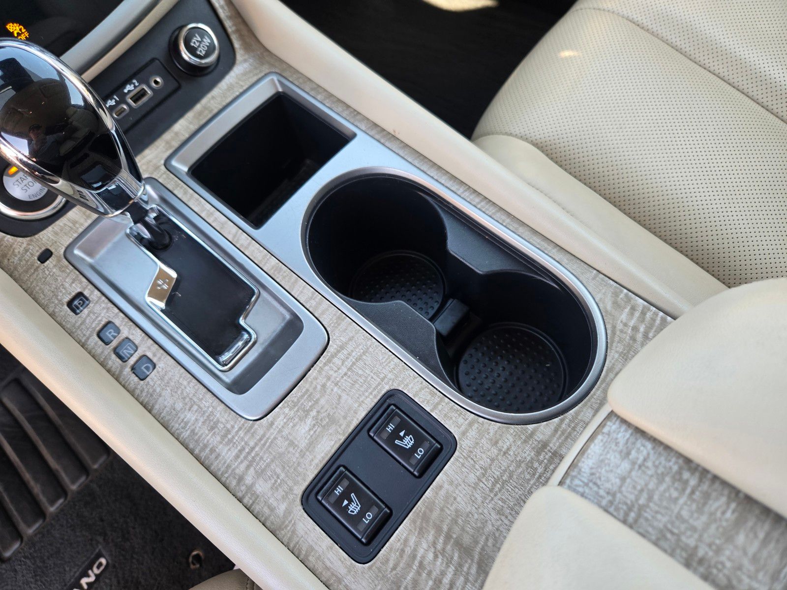 2023 Nissan Murano SL photo 17