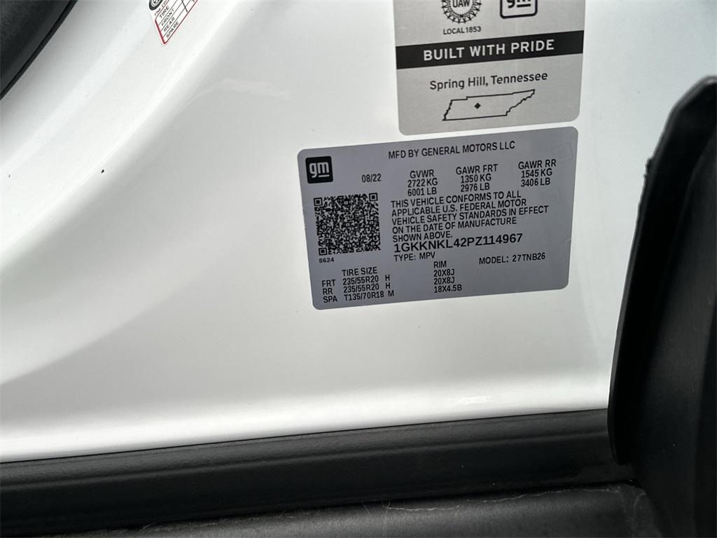 2023 GMC ACADIA - Image 26