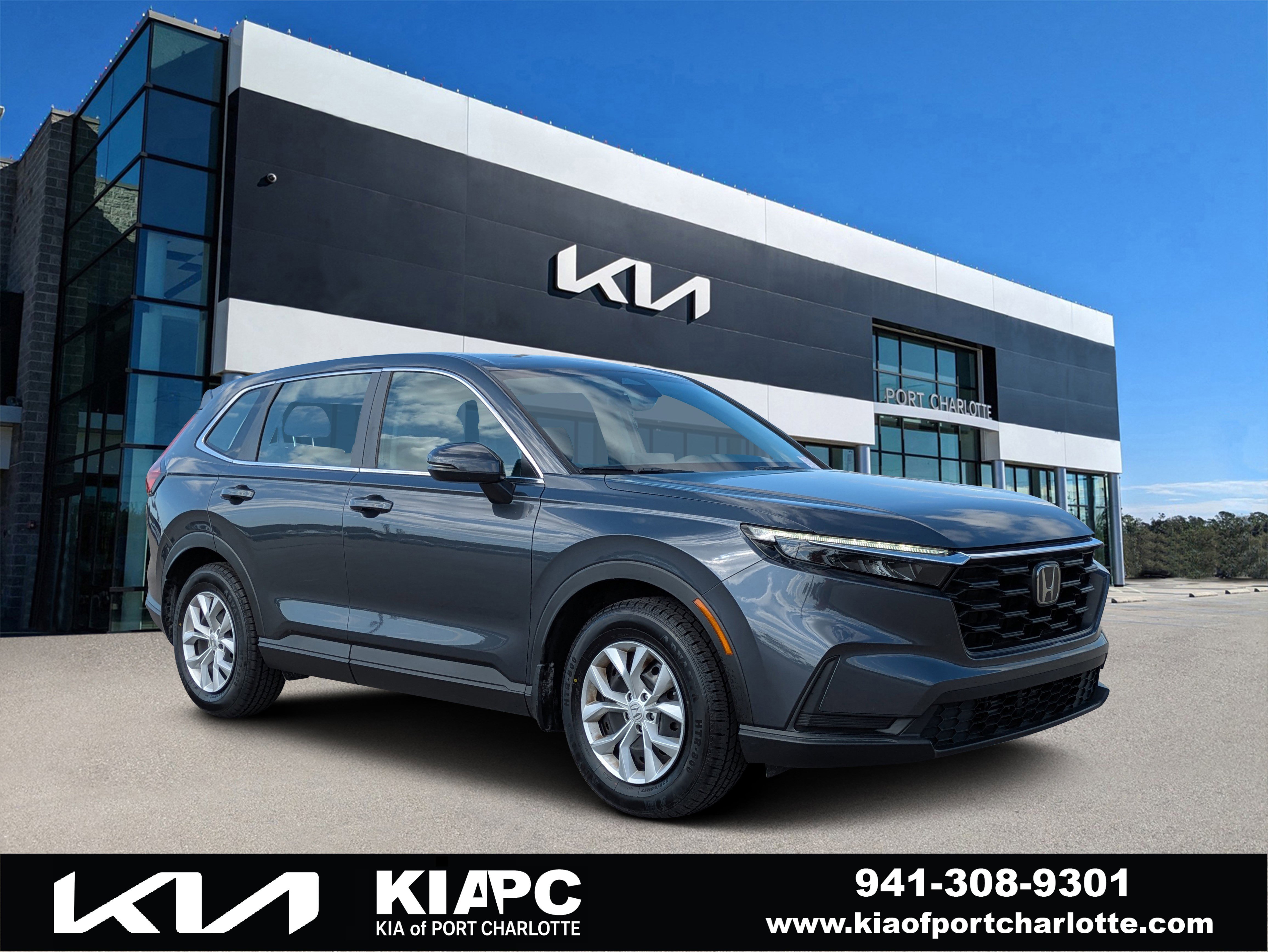 2024 Honda CR-V LX's photo