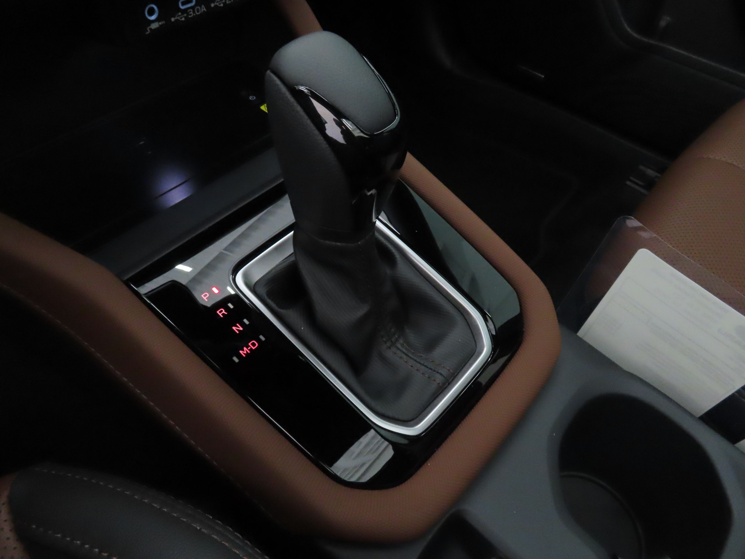 2025 Subaru Forester Touring photo 14