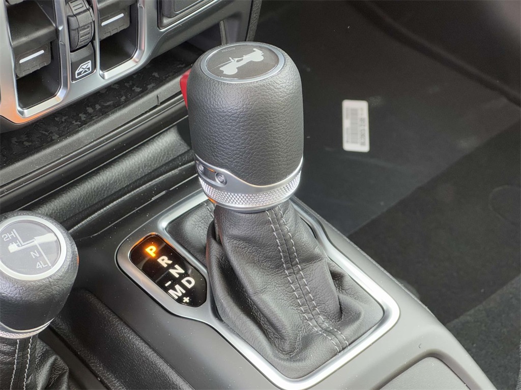 2025 Jeep Wrangler Sport S photo 6