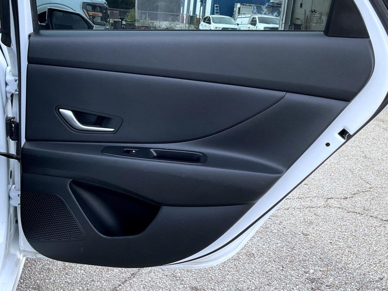 2021 Hyundai Elantra SEL photo 17