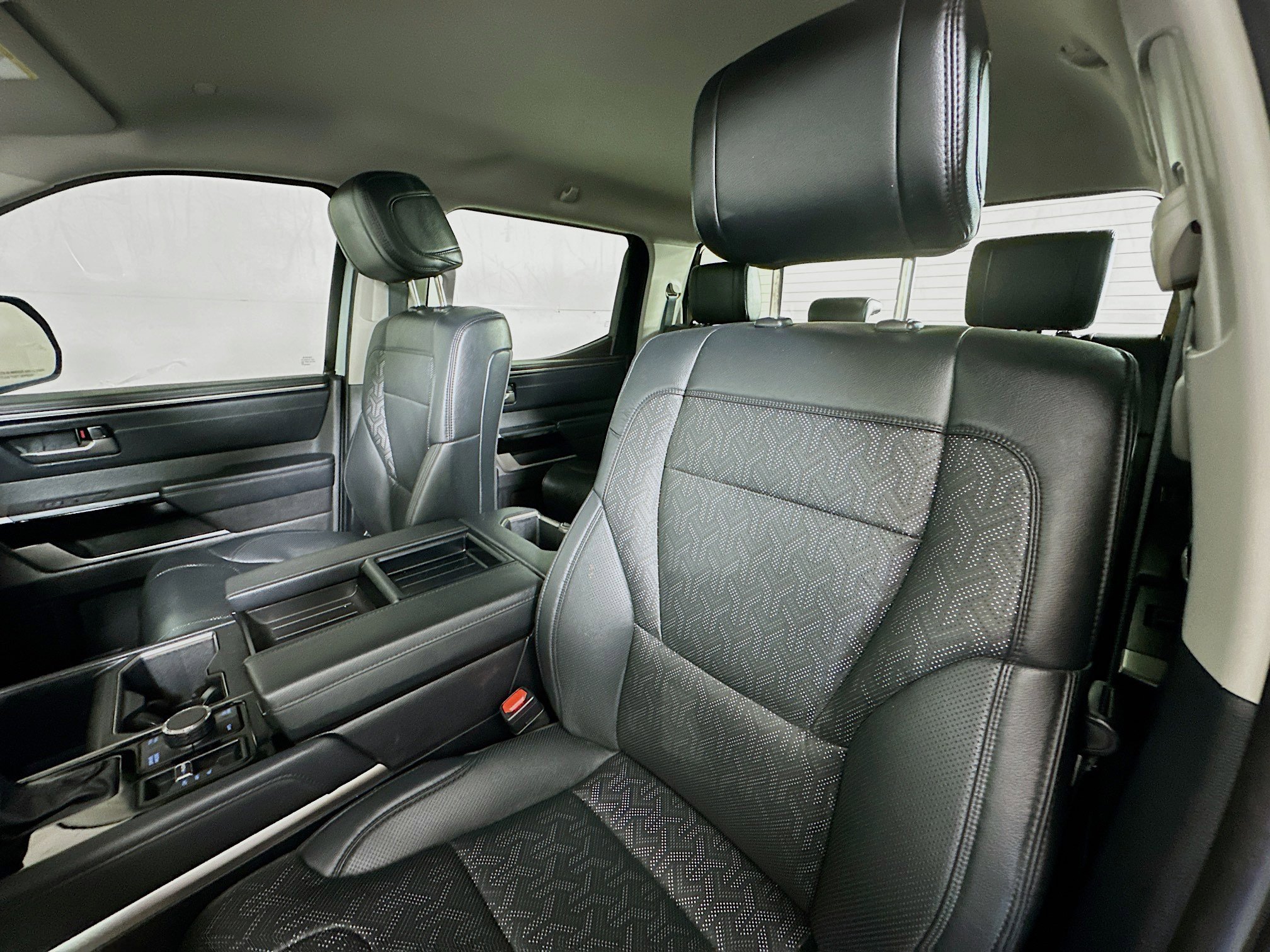 2024 Toyota Tundra Limited photo 19