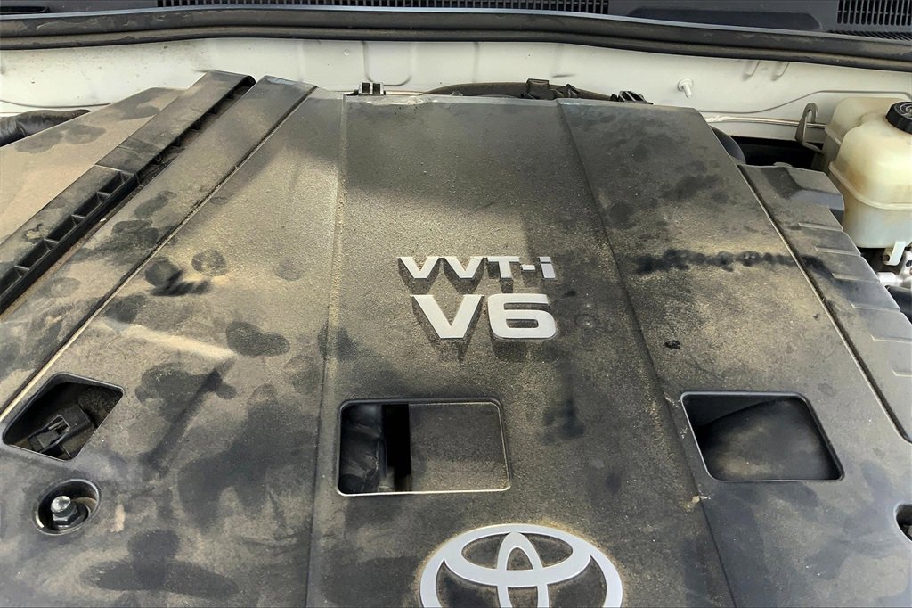 2009 Toyota 4Runner Sport photo 29