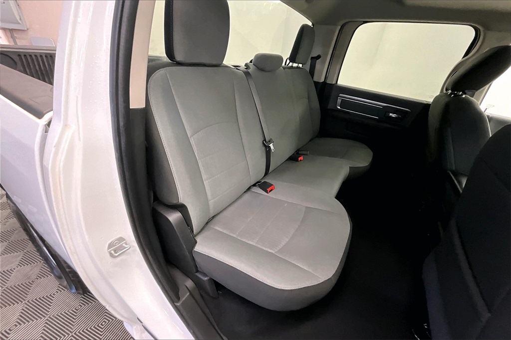 2022 Ram 1500 Classic SLT photo 20