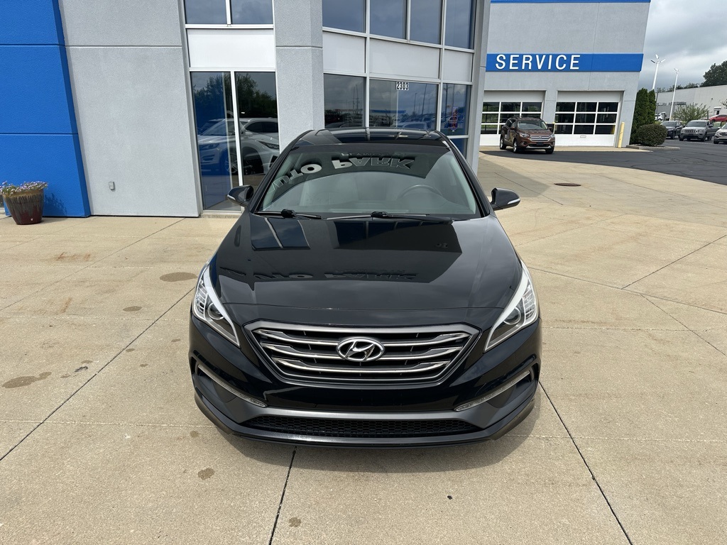 2017 Hyundai Sonata Limited photo 3