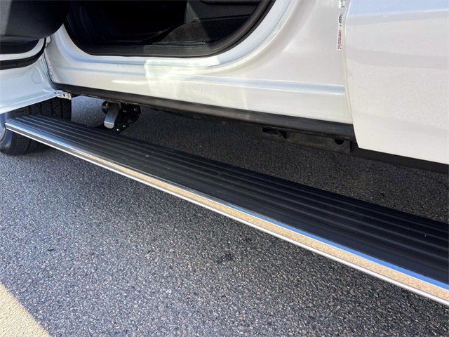 2020 Ford Expedition Platinum photo 9