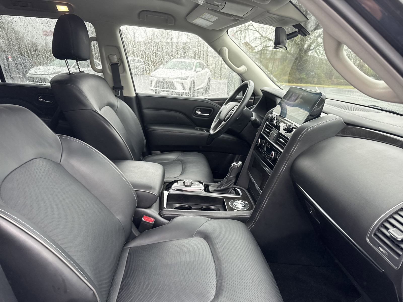 2024 Infiniti QX80 Luxe photo 35