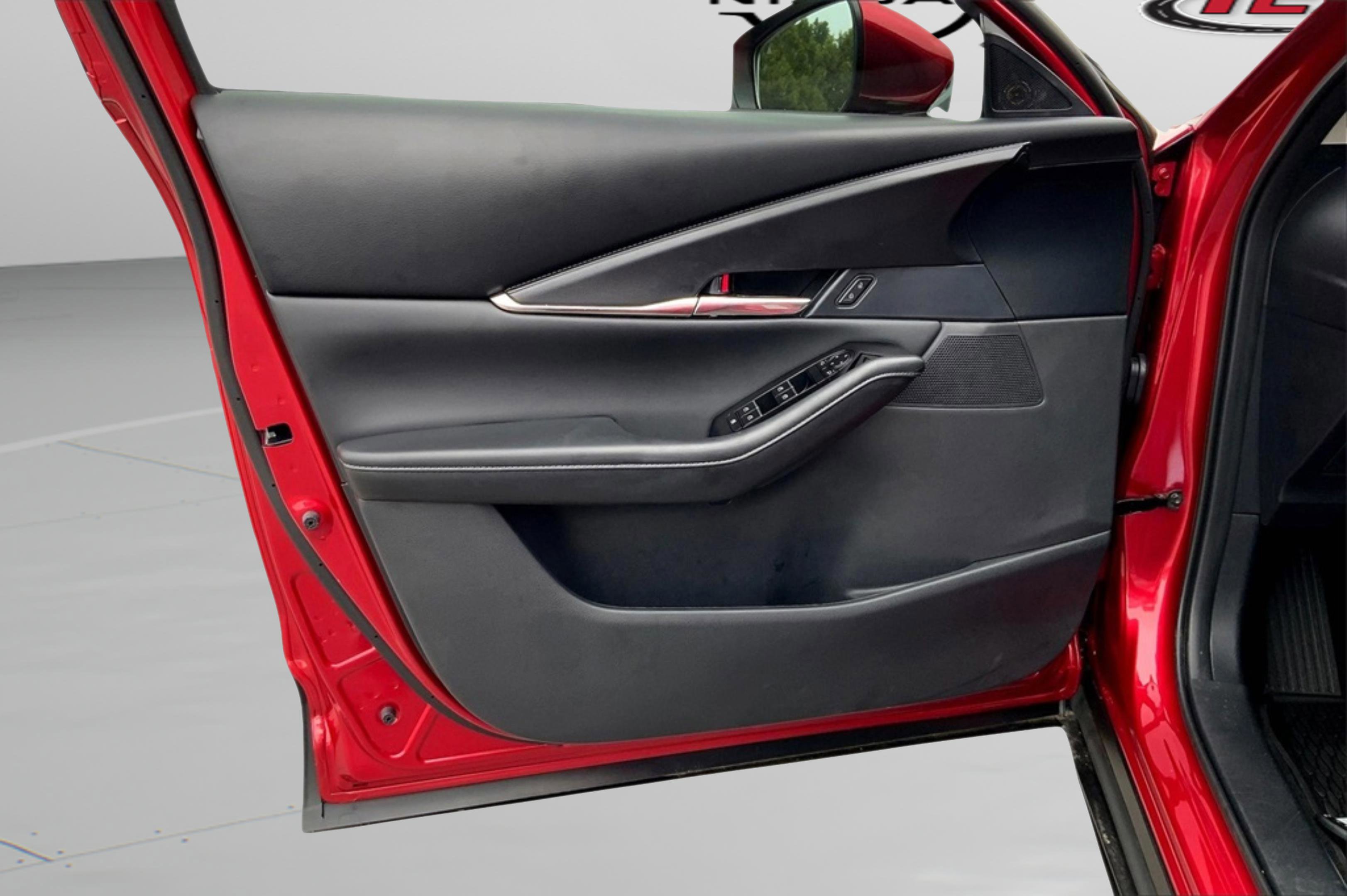 2025 Mazda CX-30 2.5 S Preferred photo 22
