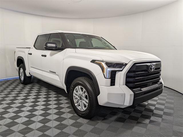 2024 Toyota Tundra SR5 CrewMax photo 21