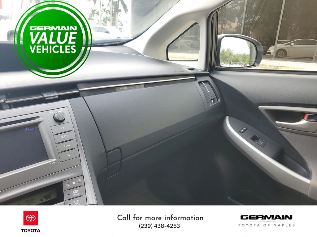2012 Toyota Prius Two photo 21
