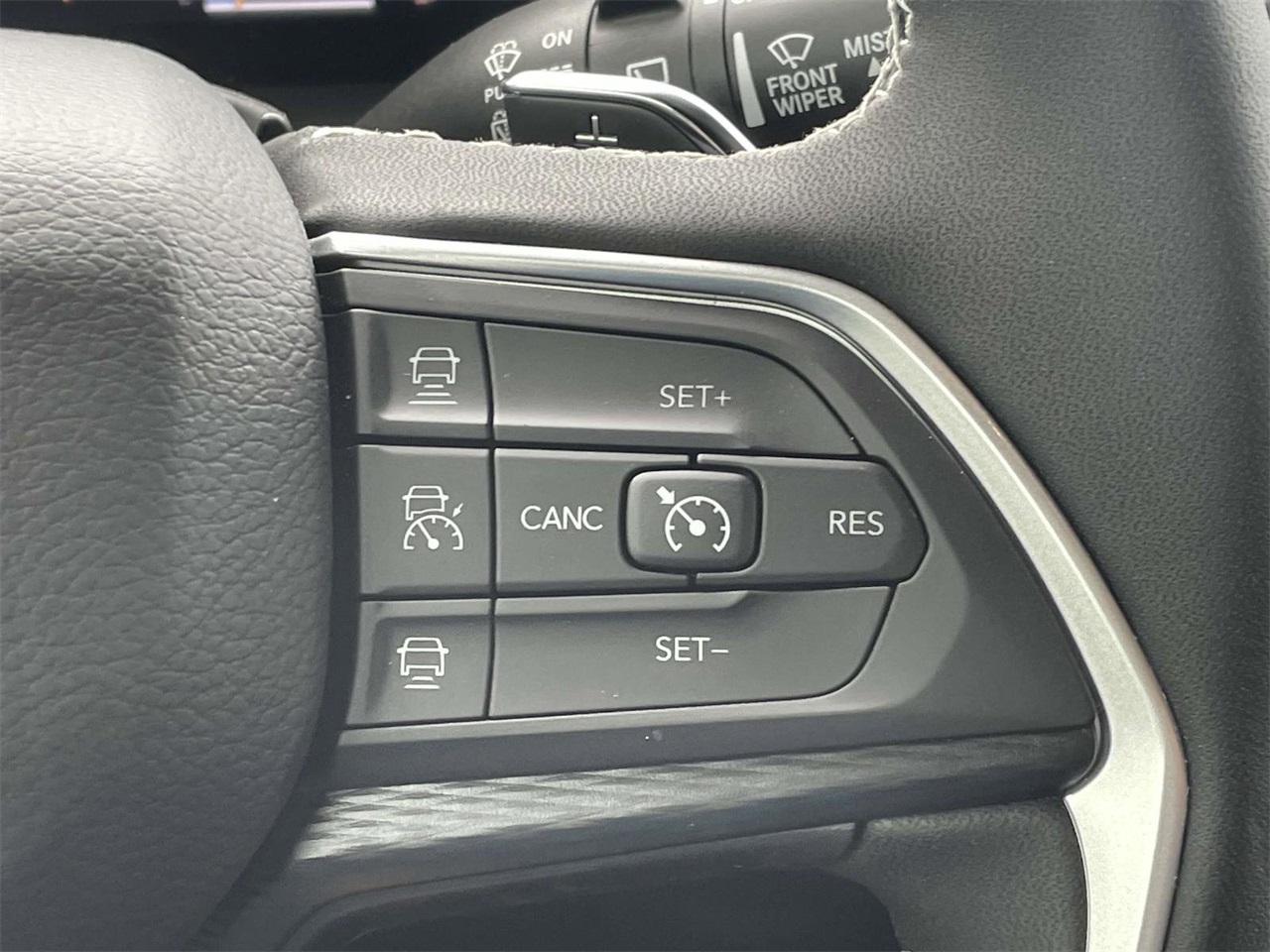2025 Jeep Grand Cherokee Altitude X photo 13