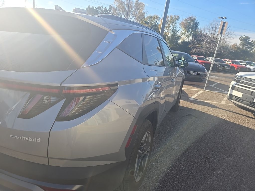 2025 Hyundai Tucson Hybrid SEL Convenience Sport photo 2