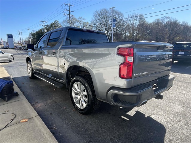 2020 Chevrolet Silverado 1500 Custom photo 3