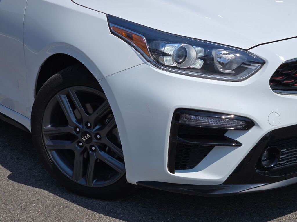 2020 Kia Forte GT-Line photo 3