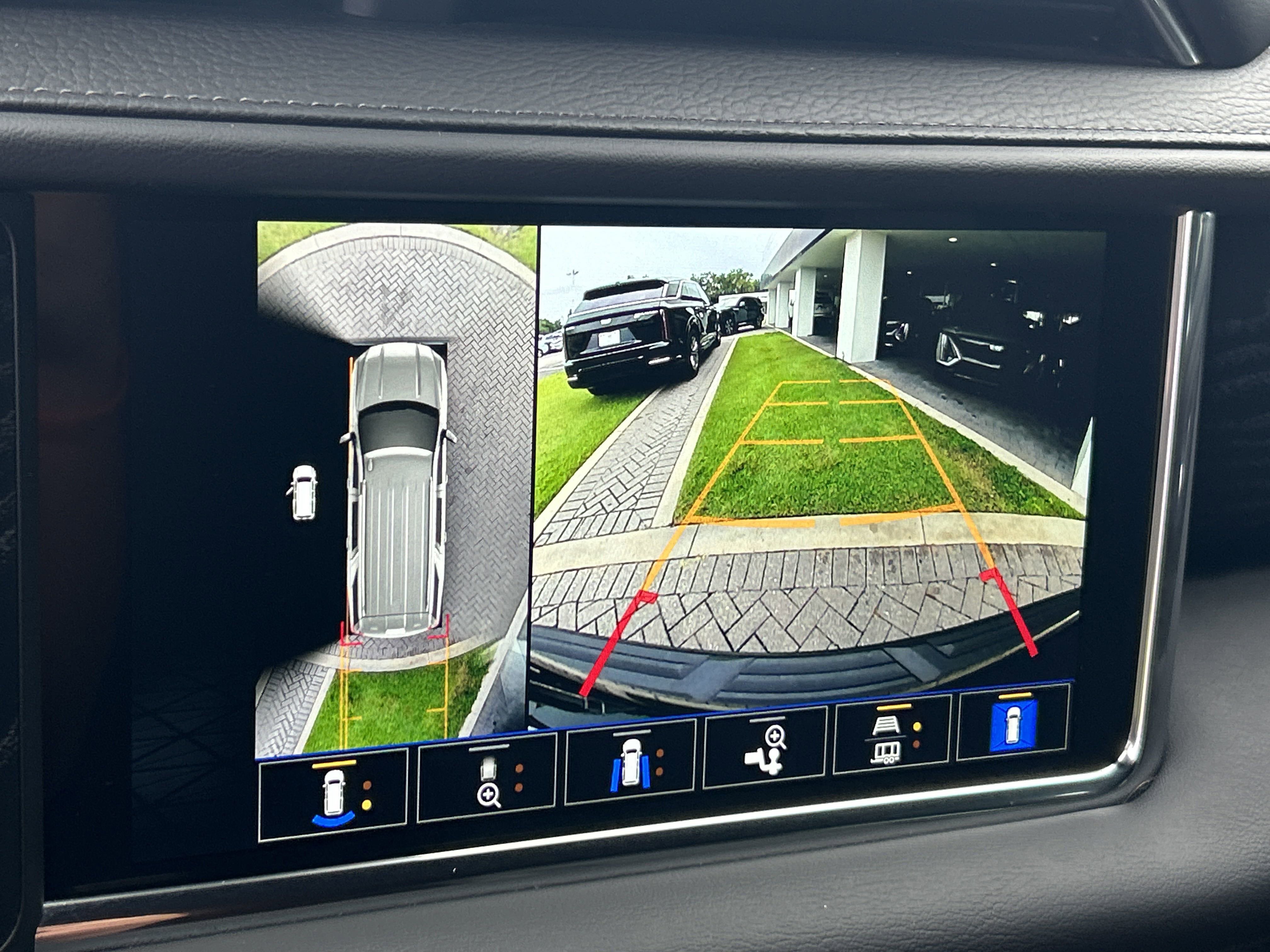 2023 Gmc Yukon Denali photo 5