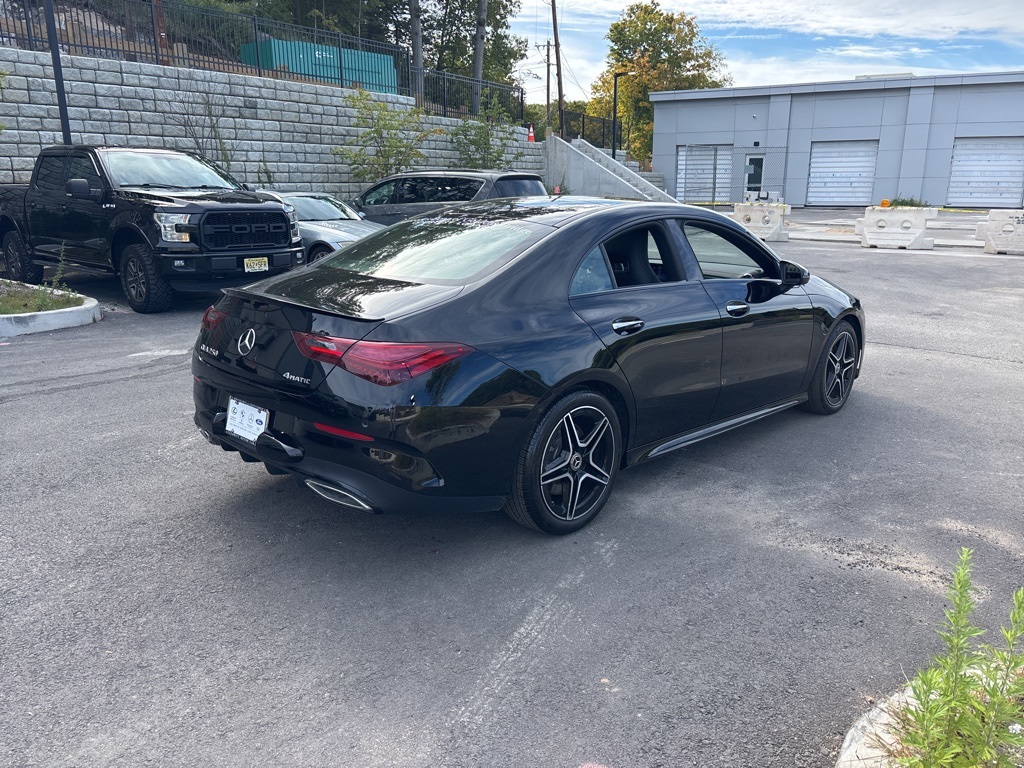 2025 Mercedes Benz CLA 250 4MATIC photo 3