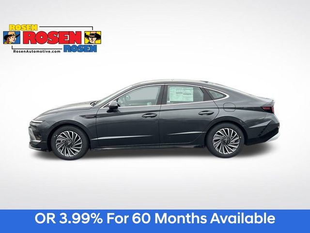 2025 Hyundai Sonata Hybrid Limited photo 2