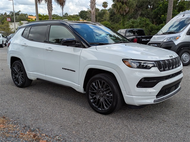 2023 Jeep Compass High Altitude photo 2