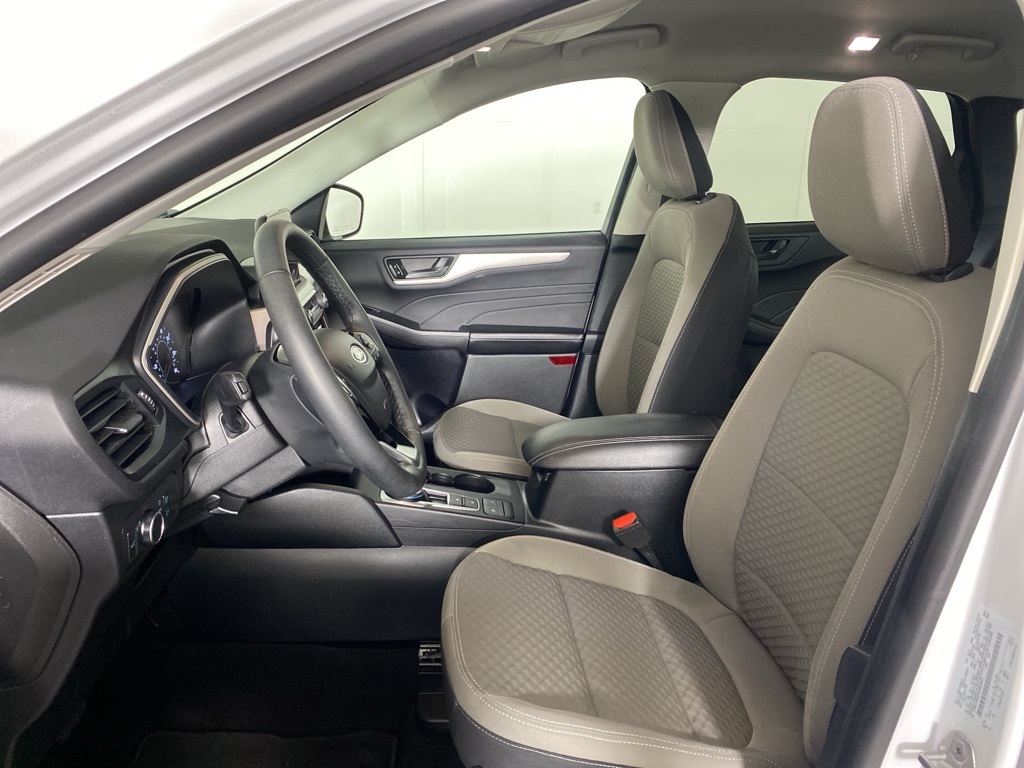 2022 Ford Escape SE photo 4