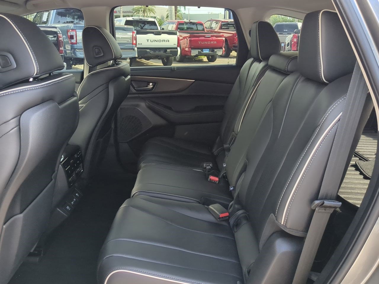 2023 Acura MDX Advance SH-AWD photo 14